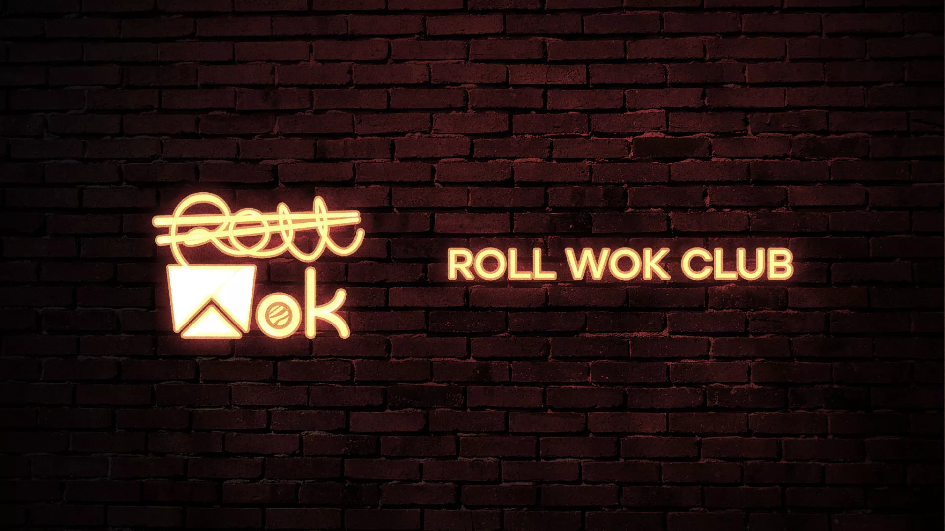 Разработка логотипа суши-бара «Roll Wok Club» в Махачкале